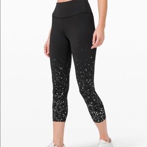 LuluLemon Speed Wunder MR Crop 23”